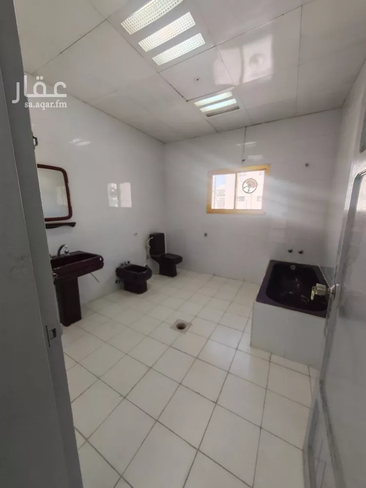 فيلا للإيجار في شارع صفي الدين الحلي, حي الروضة, مدينة جدة, منطقة مكة المكرمة 7