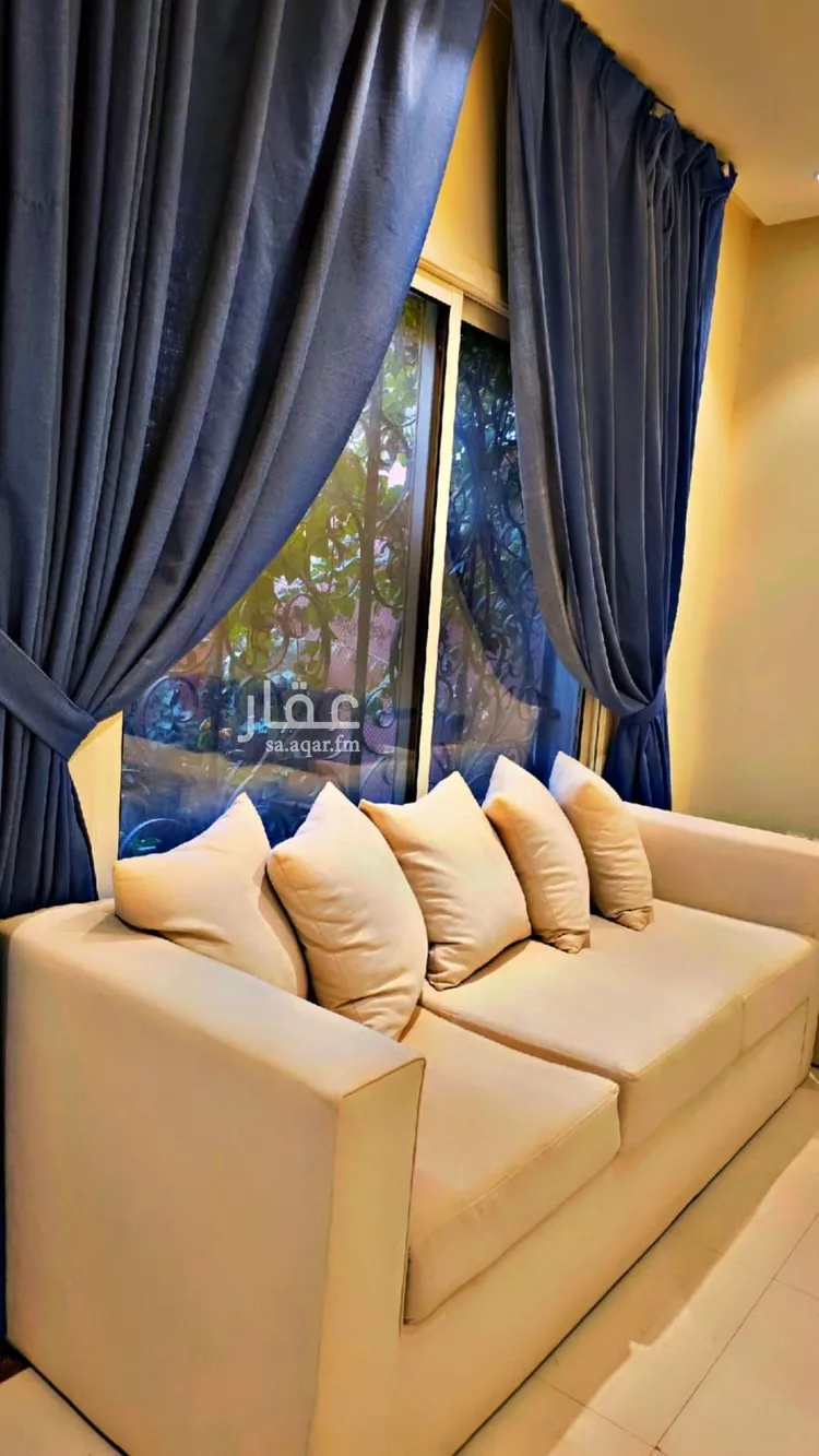 فيلا للإيجار في شارع الرمثية, حي الملك سلمان, مدينة الرياض, منطقة الرياض
