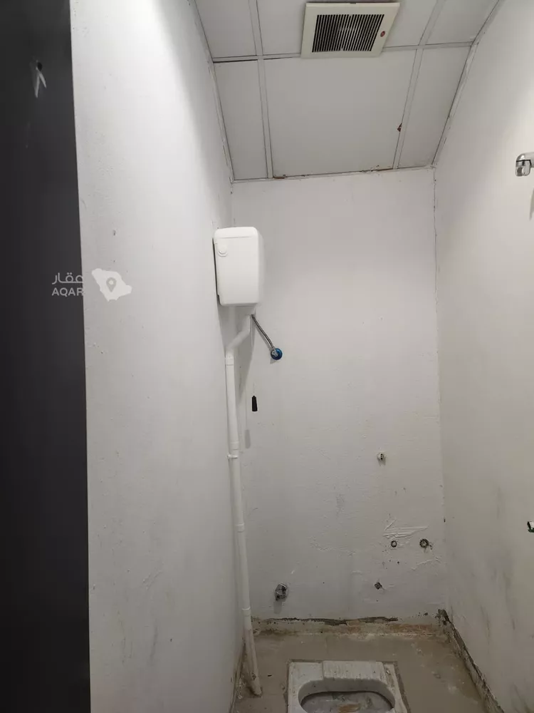 محل للإيجار في شارع ابن الجوزي, حي ظهرة البديعة, مدينة الرياض, منطقة الرياض 3