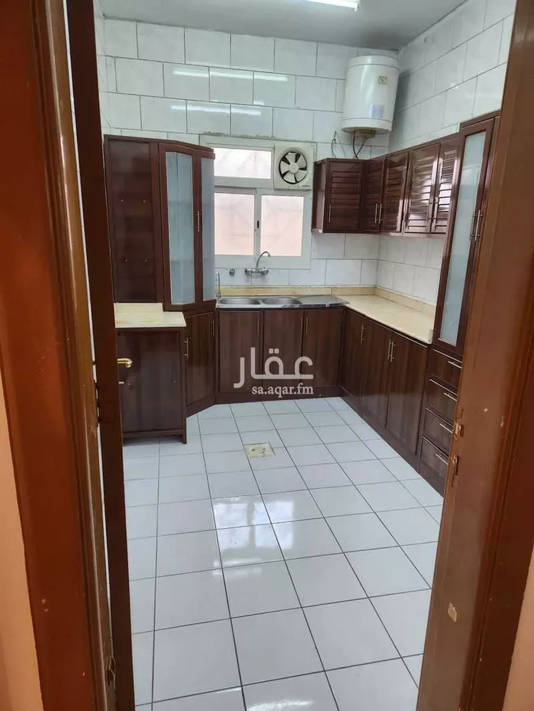 شقة للإيجار في شارع ابي البدر الموصلي, حي ظهرة البديعة, مدينة الرياض, منطقة الرياض صورة 5