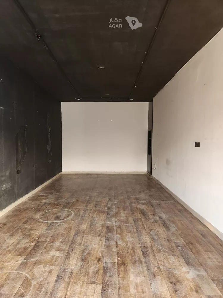 محل للإيجار في شارع ابن الجوزي, حي ظهرة البديعة, مدينة الرياض, منطقة الرياض 4