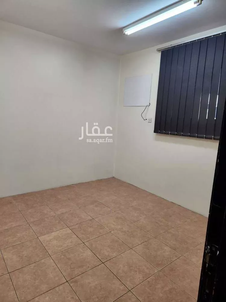 شقة للإيجار في شارع ابي البدر الموصلي, حي ظهرة البديعة, مدينة الرياض, منطقة الرياض صورة 2