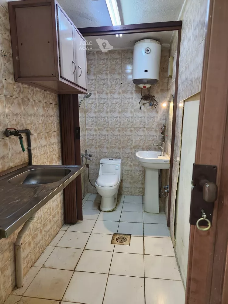 Room for Rent in Riyadh Dhahrat Al Badi'ah
