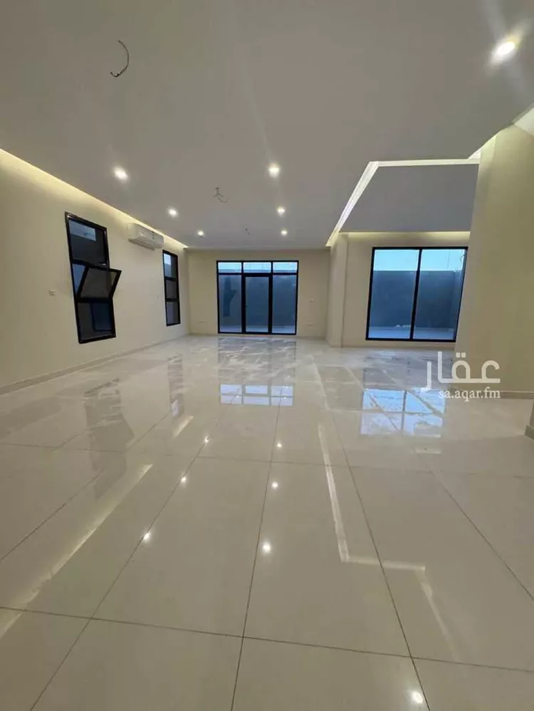 فيلا للإيجار في شارع إبراهيم بن جابر, حي الزمرد, مدينة جدة, منطقة مكة المكرمة