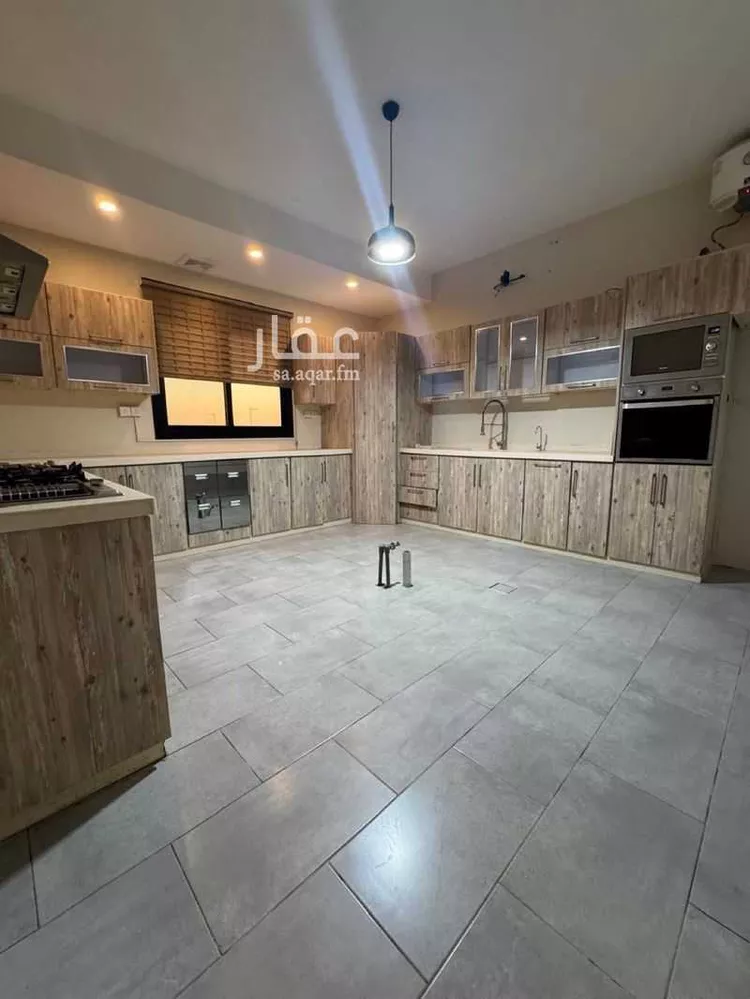 فيلا للإيجار في شارع إبراهيم بن جابر, حي الزمرد, مدينة جدة, منطقة مكة المكرمة صورة 3