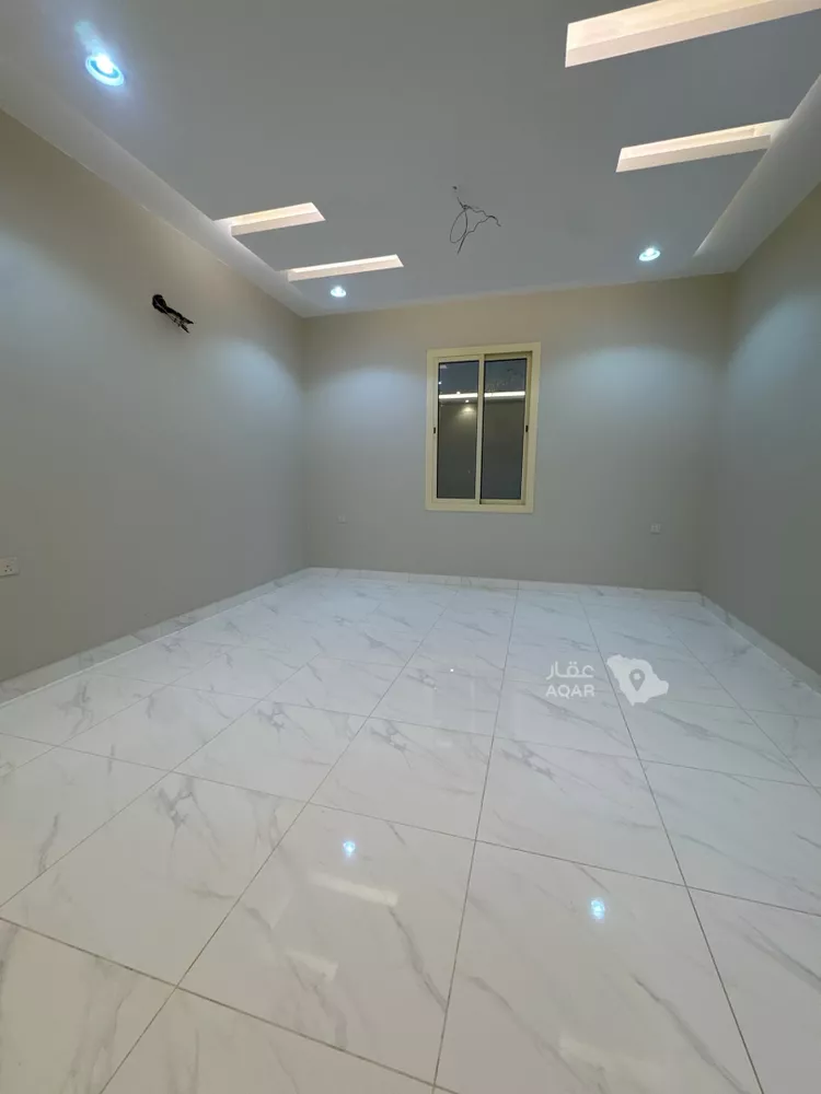 Apartment for Rent in Jeddah Az Zomorod