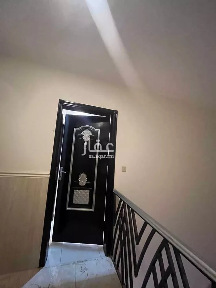 عمارة للبيع في شارع ثعلبه بن سعد الخزرجي, حي العارض, مدينة الرياض, منطقة الرياض صورة 2