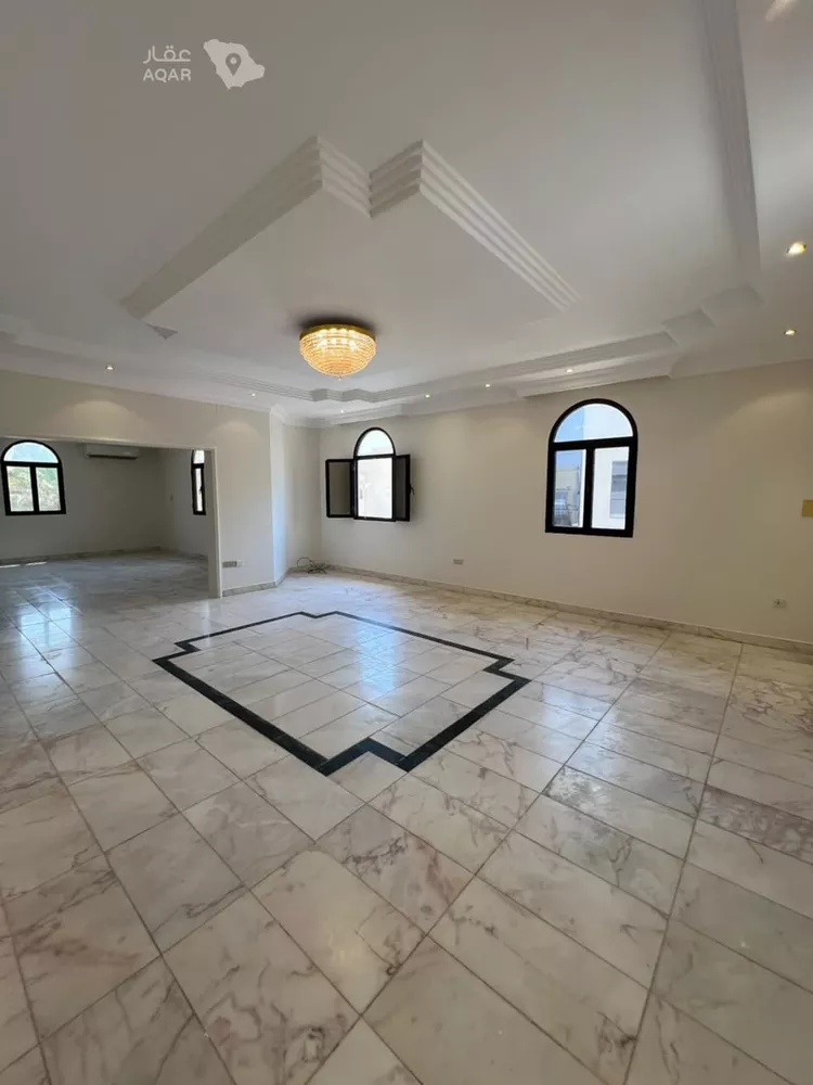 Floor for Rent in Riyadh King Fahd