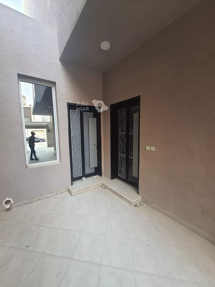 Villa for Rent in Riyadh Al Qirawan 3