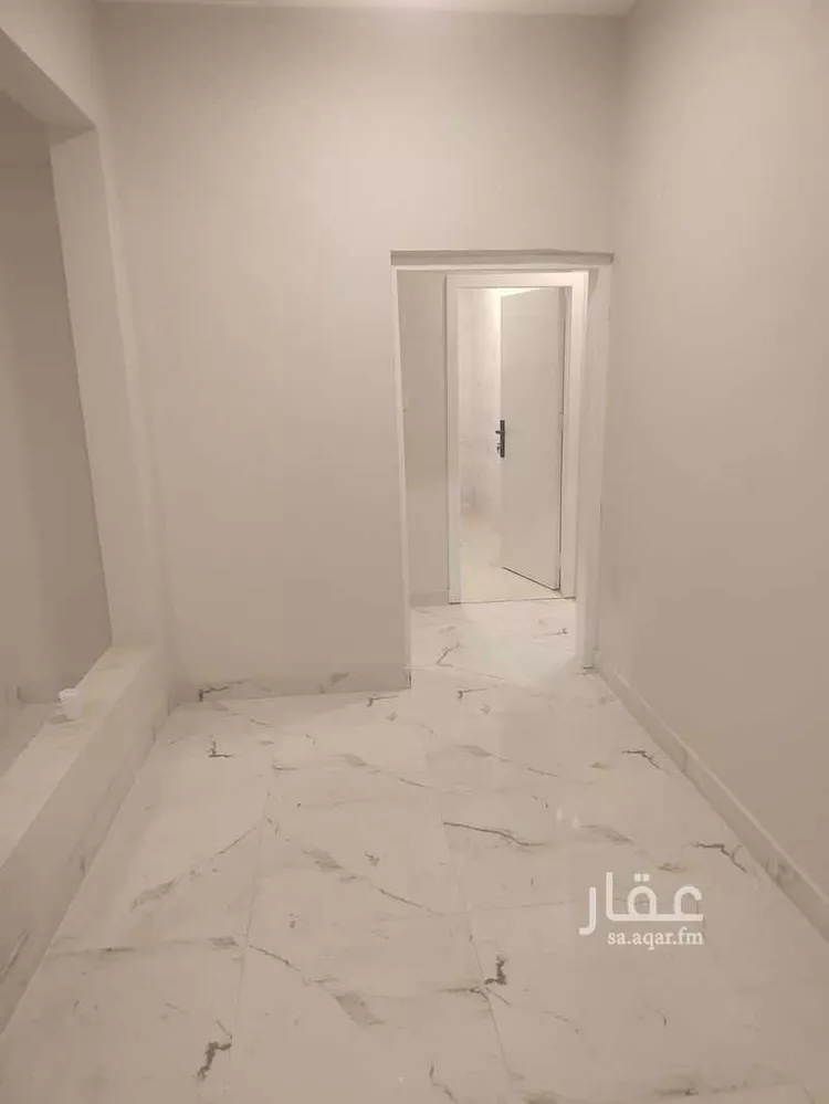 شقة للإيجار في شارع سبت العلايا, حي الخالدية, مدينة أبها, منطقة عسير صورة 3
