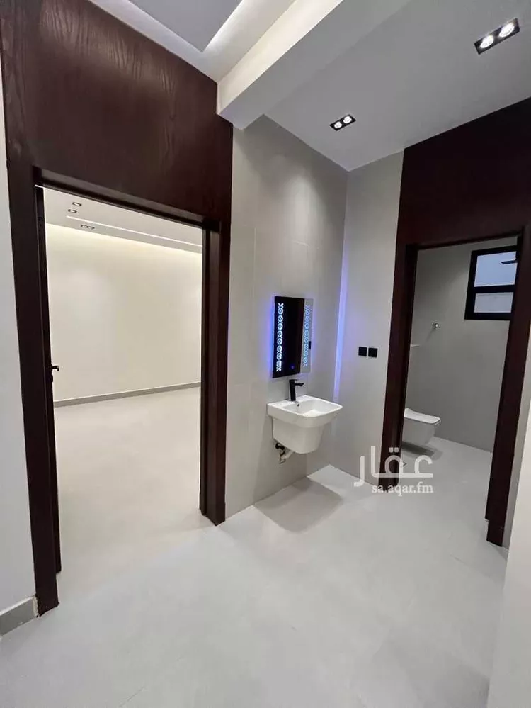 فيلا للبيع في شارع النخل, حي ظهرة لبن, مدينة الرياض, منطقة الرياض صورة 5