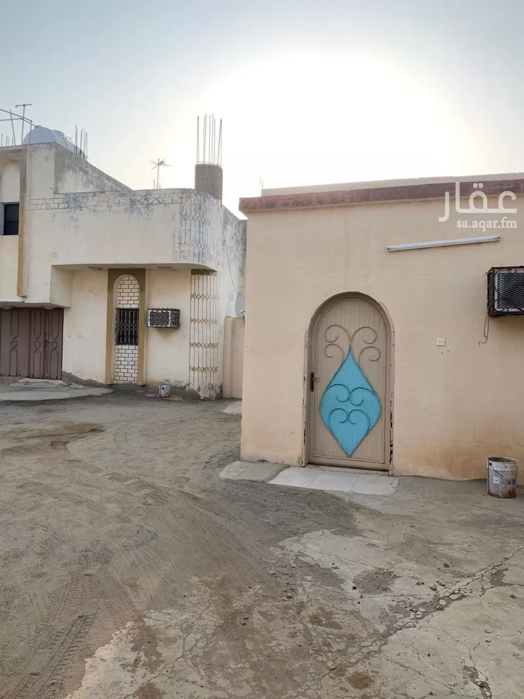 عمارة للبيع في شارع الوتد 508, مدينة صامطه, منطقة جازان صورة 3