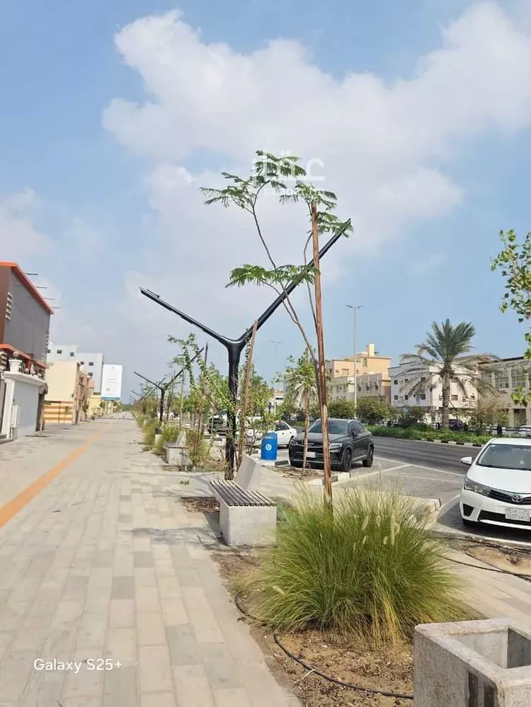 عمارة للبيع في شارع الملك عبد العزيز, حي الزهور, مدينة رأس تنورة, المنطقة الشرقية صورة 2