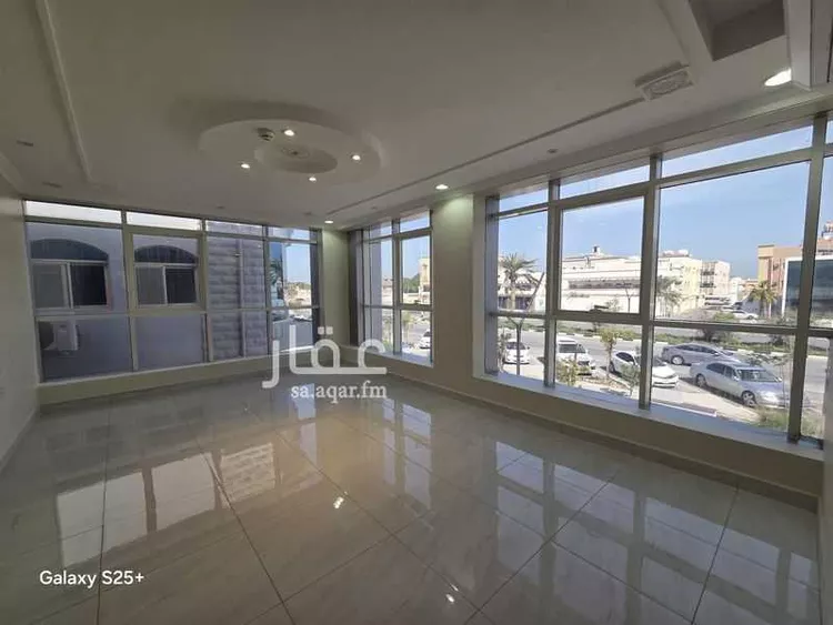 عمارة للإيجار في شارع الملك عبد العزيز, حي الزهور, مدينة رأس تنورة, المنطقة الشرقية