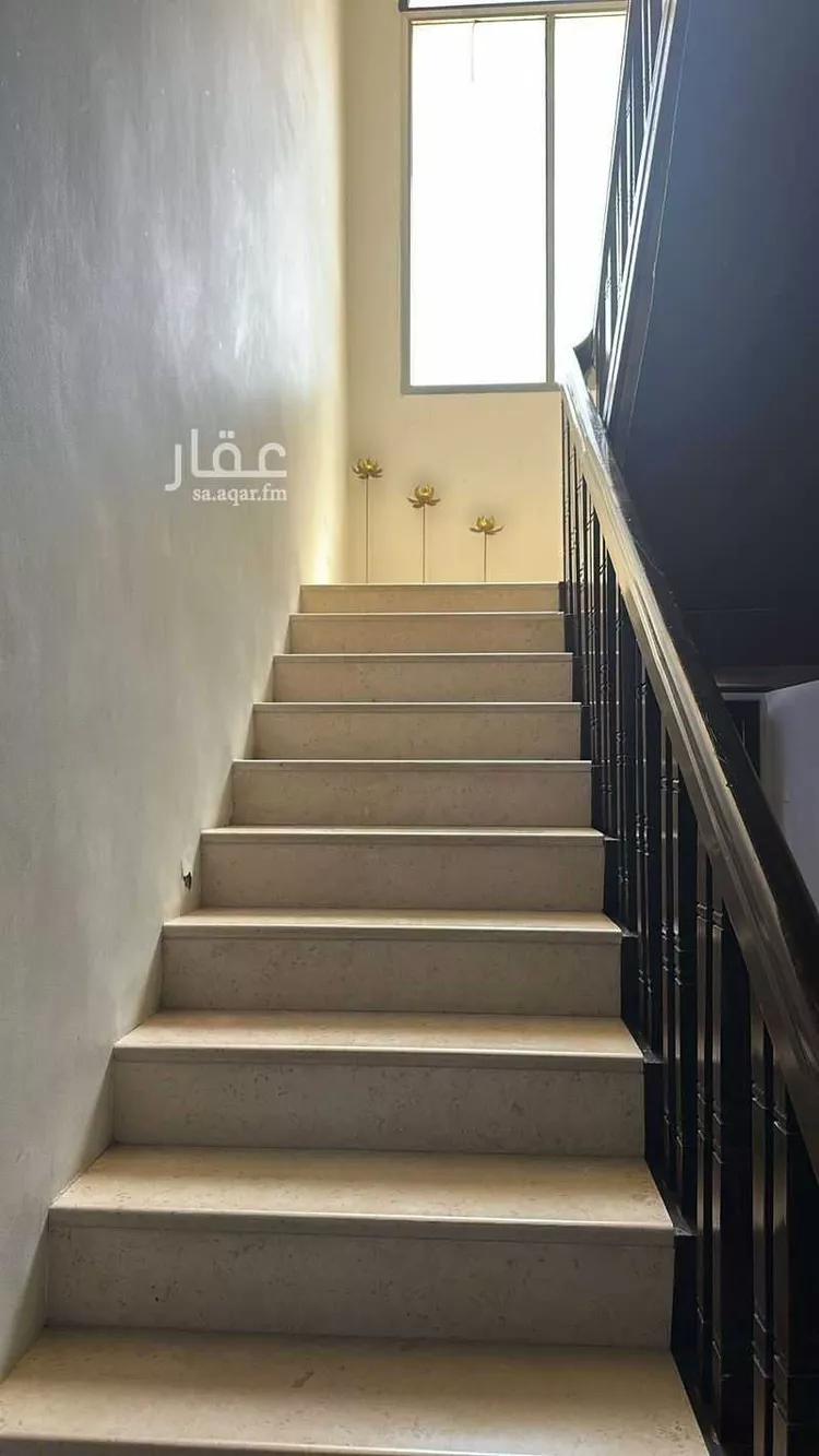فيلا للبيع في شارع بغداد, حي الروضة, مدينة رأس تنورة, المنطقة الشرقية صورة 2