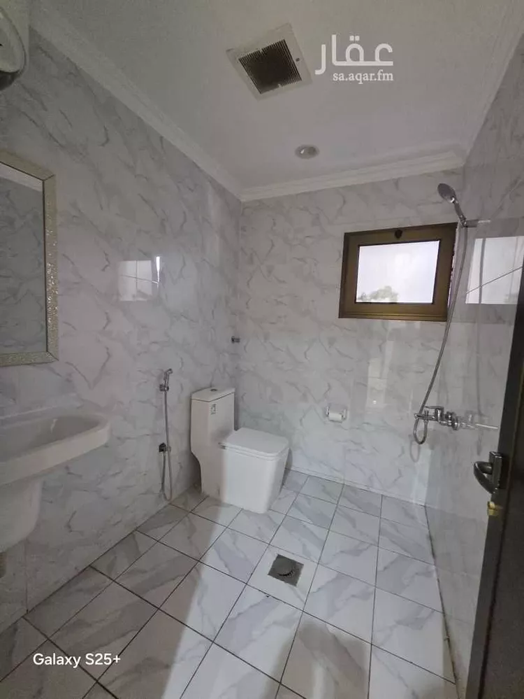 عمارة للإيجار في شارع الملك عبد العزيز, حي الزهور, مدينة رأس تنورة, المنطقة الشرقية صورة 4