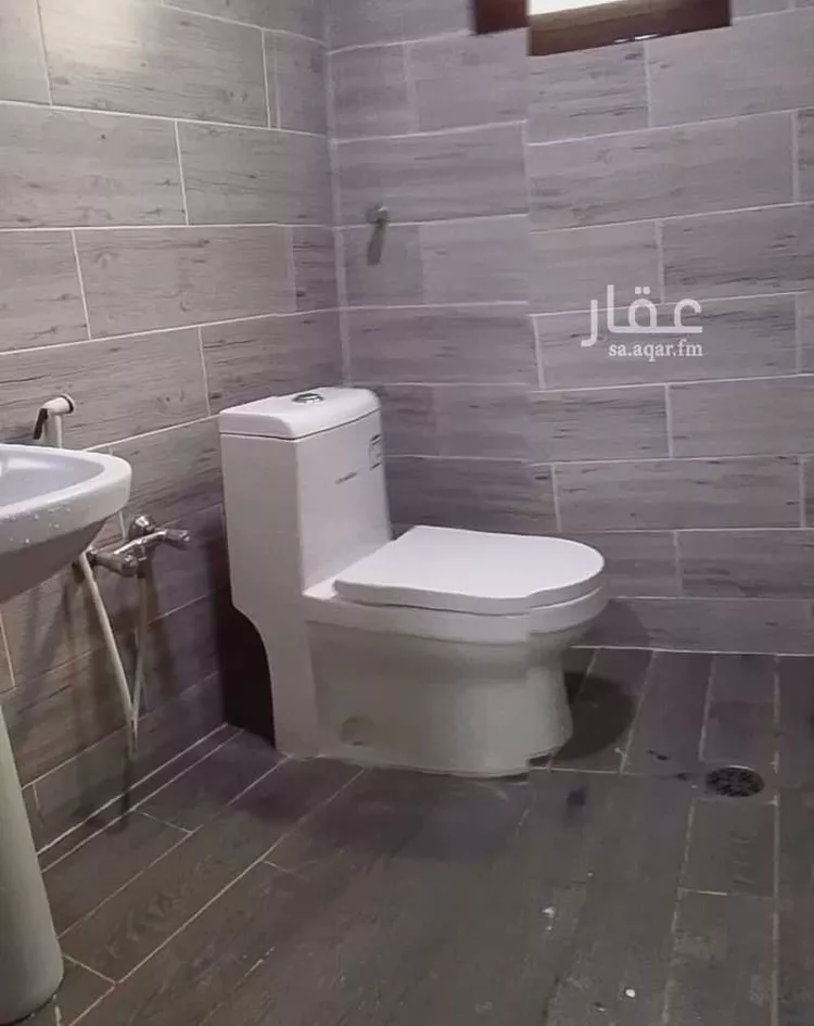 شقة للإيجار في شارع الملك عبدالله بن عبدالعزيز, حي الفيحاء, مدينة رأس تنورة, المنطقة الشرقية صورة 2