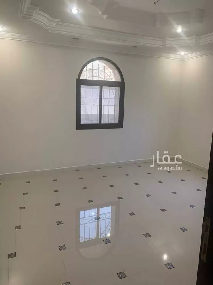 شقة للإيجار في شارع عوف ابن الحارث ، حي الاسكان ، المدينة المنورة ، منطقة المدينة المنورة