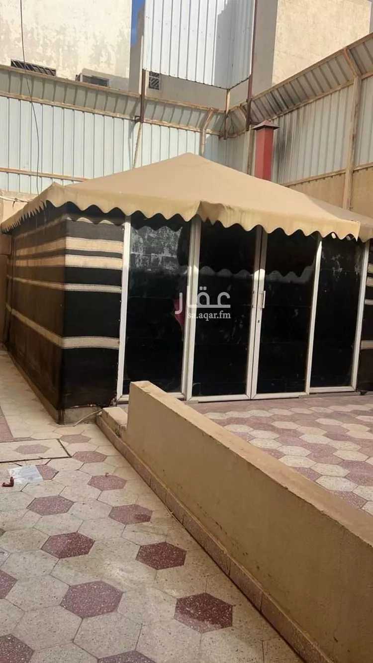 فيلا للبيع في شارع عامر الانصاري, حي الزهرة, مدينة الرياض, منطقة الرياض صورة 2