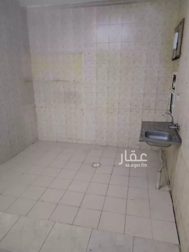 شقة للإيجار في شارع سويد بن زيد, حي الجرادية, مدينة الرياض, منطقة الرياض صورة 4