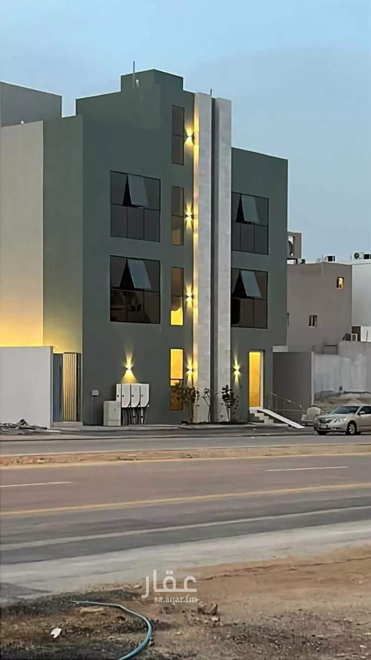 Building for Sale in Riyadh Al Mahdiyah