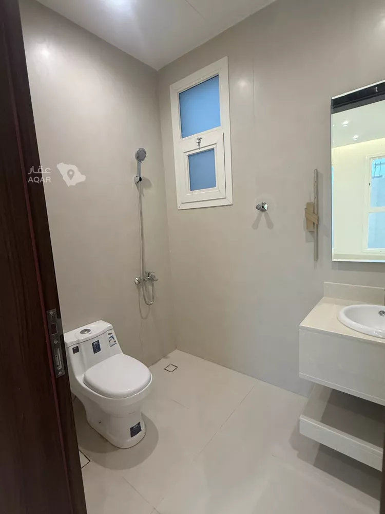 شقة للإيجار في شارع زينب بنت أبي سلمة, حي المهدية, مدينة الرياض, منطقة الرياض 5