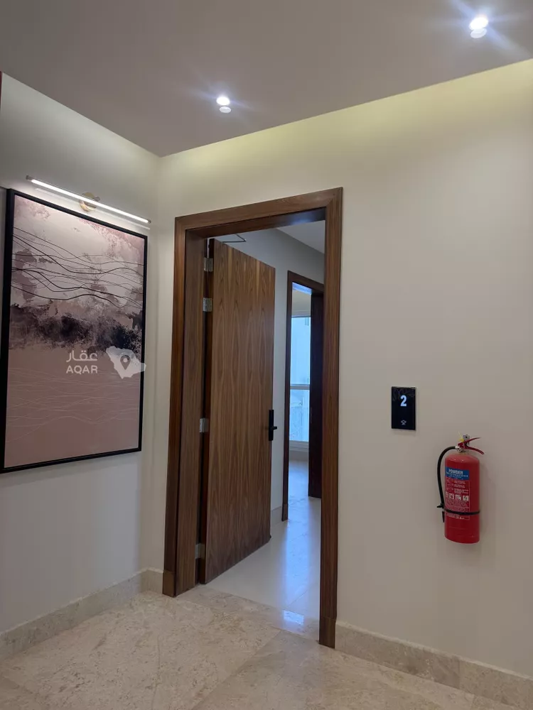 شقة للإيجار في شارع زينب بنت أبي سلمة, حي المهدية, مدينة الرياض, منطقة الرياض 9