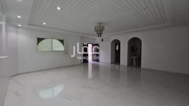فيلا للبيع في شارع صالح المحمود, حي السويدي الغربي, مدينة الرياض, منطقة الرياض صورة 3