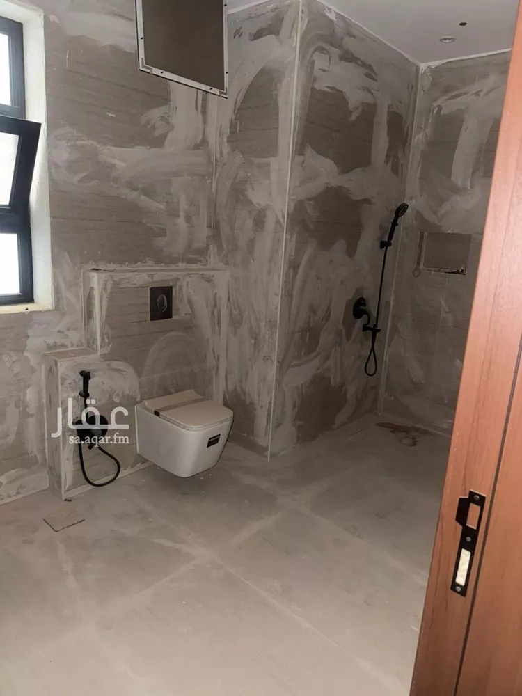 فيلا للبيع في شارع بسر بن ابي ارطأه, حي القيروان, مدينة الرياض, منطقة الرياض صورة 4