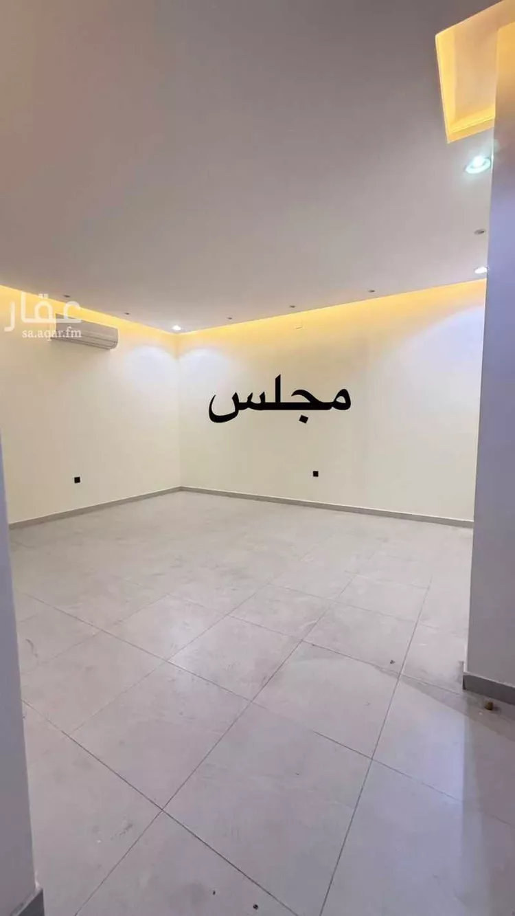 فيلا للإيجار في شارع أحمد بن عبداللطيف السنبسي, حي العارض, مدينة الرياض, منطقة الرياض صورة 4