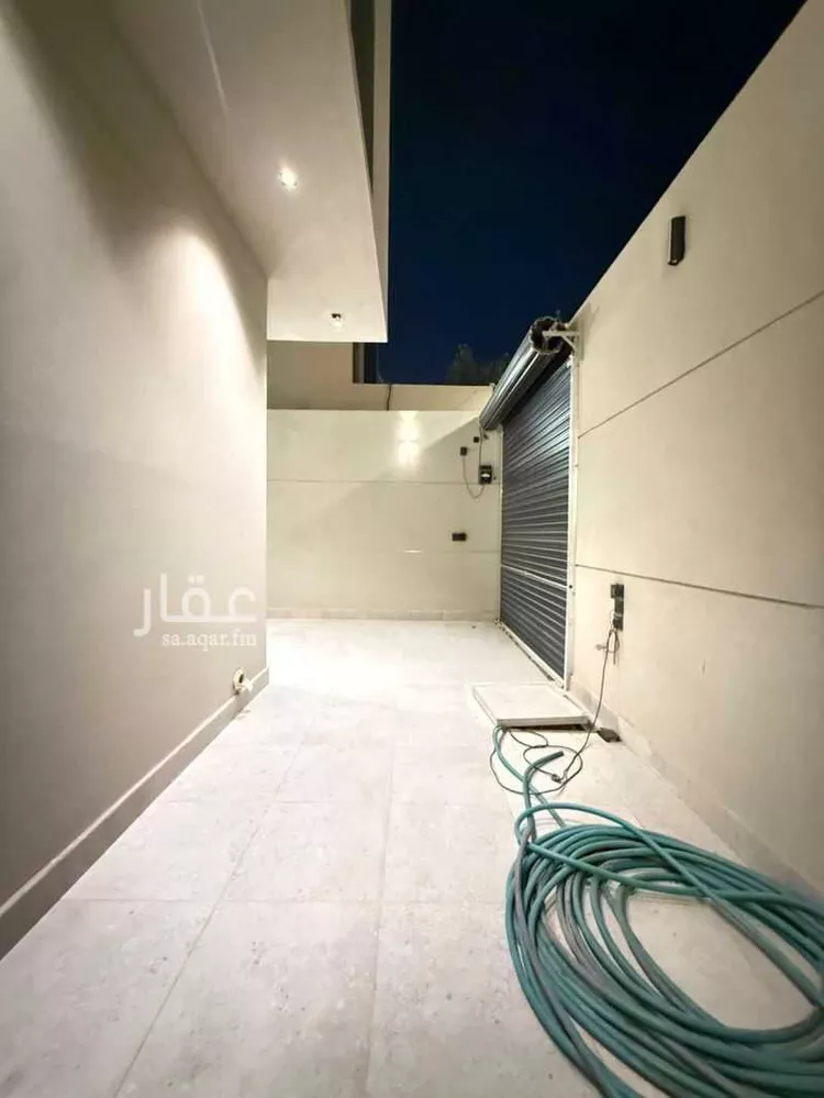 دور للبيع في شارع علي الربيش, حي العارض, مدينة الرياض, منطقة الرياض 8