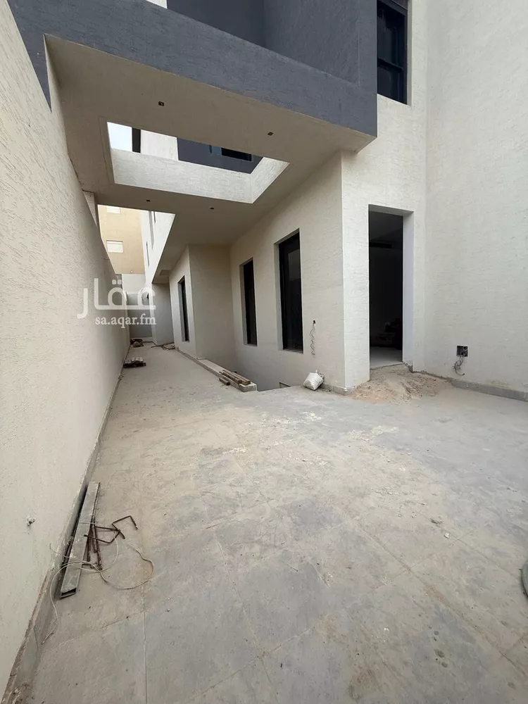 فيلا للبيع في شارع بسر بن ابي ارطأه, حي القيروان, مدينة الرياض, منطقة الرياض صورة 3