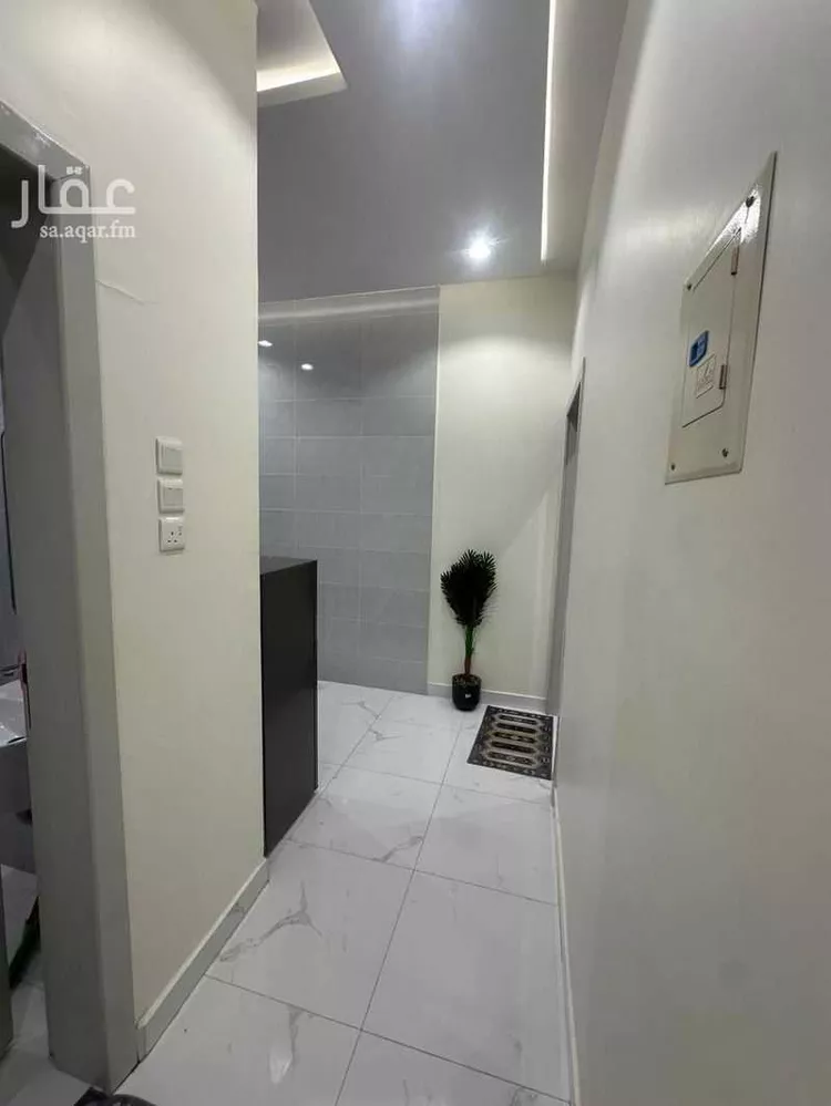 شقة للإيجار في شارع سراقة بن الحارث ، حي الجامعيين ، خميس مشيط ، خميس مشيط