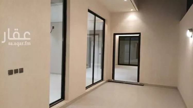 فيلا للبيع في شارع ثعلبة بن أوس, حي الصفاء, مدينة الرياض, منطقة الرياض صورة 2