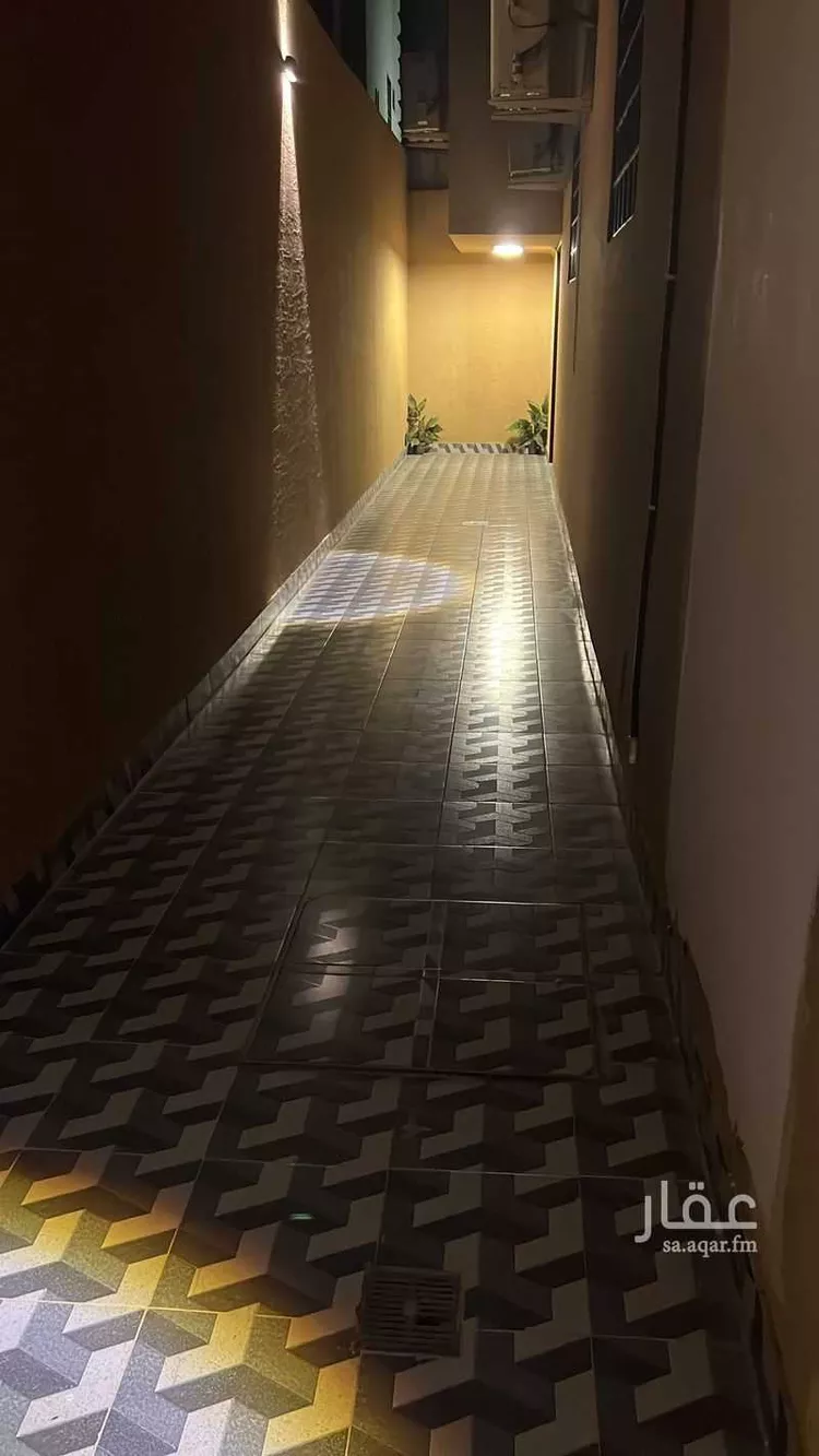 شقة للإيجار في شارع أحمد قزاز ، حي الحزم ، الرياض ، منطقة الرياض صورة 2