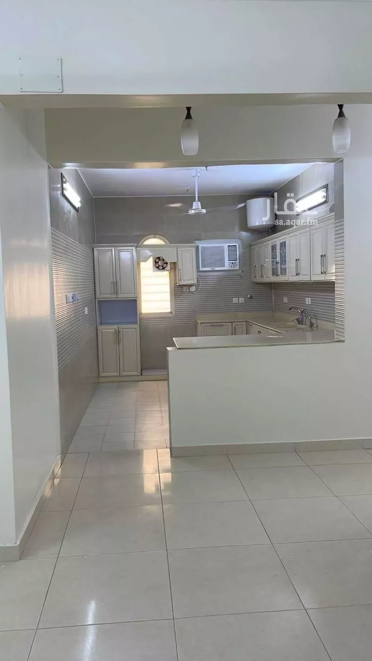 شقة للإيجار في شارع الامام محمد بن سعود ، محايل ، محايل صورة 4