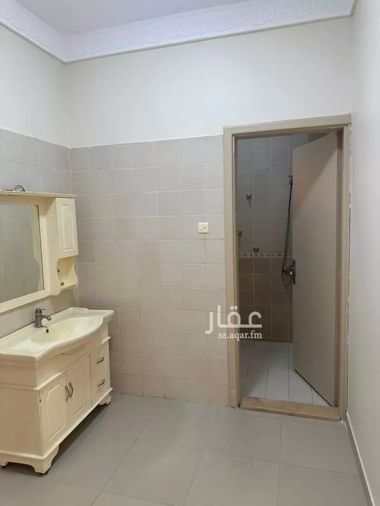 دور للإيجار في شارع الحباك الأسود ، حي اشبيلية ، الرياض ، منطقة الرياض صورة 4