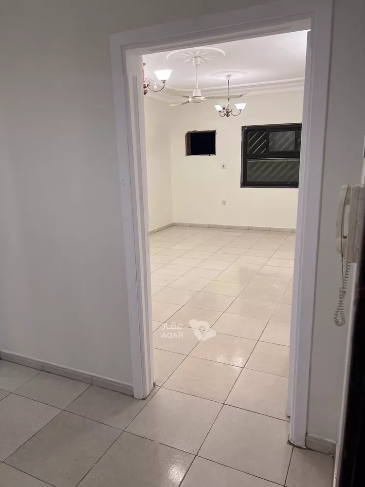 شقة للإيجار في شارع عبادة بن الصامت, حي الروضة, مدينة الرياض, منطقة الرياض 6