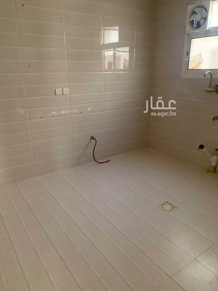 شقة للإيجار في شارع يوسف البزاز, حي عكاظ, مدينة الرياض, منطقة الرياض صورة 2
