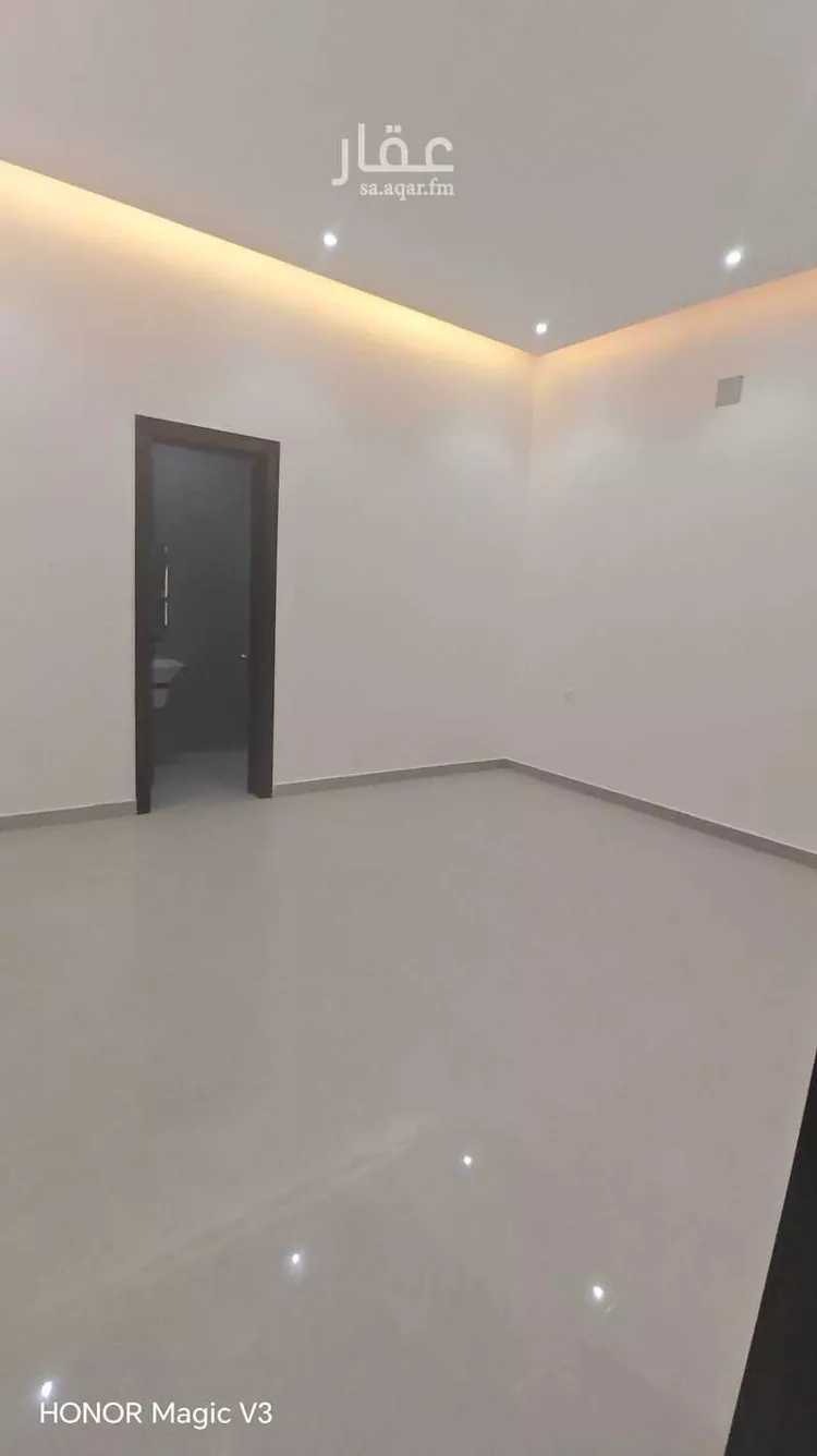 Floor for Sale in Riyadh Al Arid صورة 4
