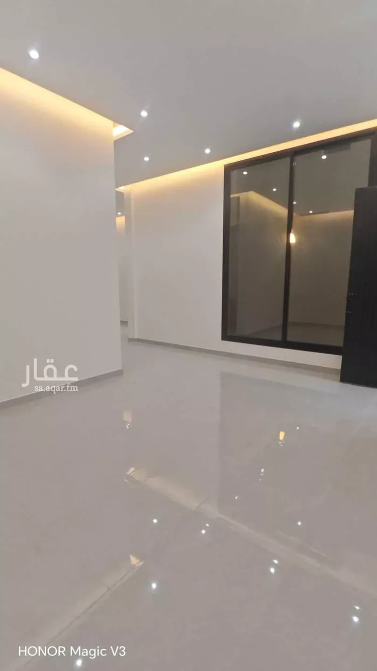 دور للبيع في شارع محمد بن قدامة, حي العارض, مدينة الرياض, منطقة الرياض 7