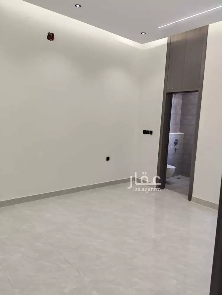 Floor for Sale in Riyadh Al Janadriyah صورة 4