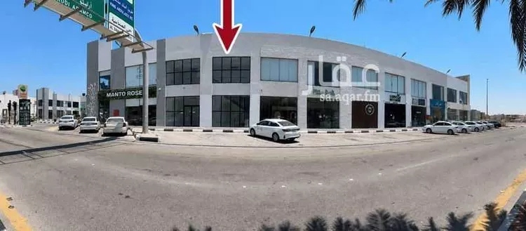 محل للإيجار في شارع الملك عبدالله بن عبدالعزيز, حي المنتزة1, مدينة رأس تنورة, المنطقة الشرقية صورة 2