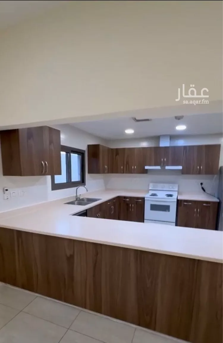 فيلا للبيع في شارع شارع الفل 1, حي المطرفية, مدينة مدينه الجبيل الصناعيه, المنطقة الشرقية صورة 2