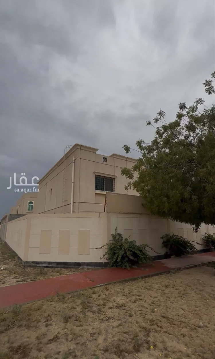 فيلا للبيع في شارع شارع الينابيع 1, حي جلمودة, مدينة مدينه الجبيل الصناعيه, المنطقة الشرقية صورة 2