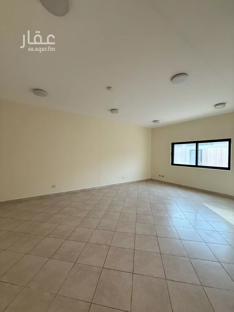 فيلا للبيع في شارع البريكة, حي جلمودة, مدينة مدينه الجبيل الصناعيه, المنطقة الشرقية صورة 5