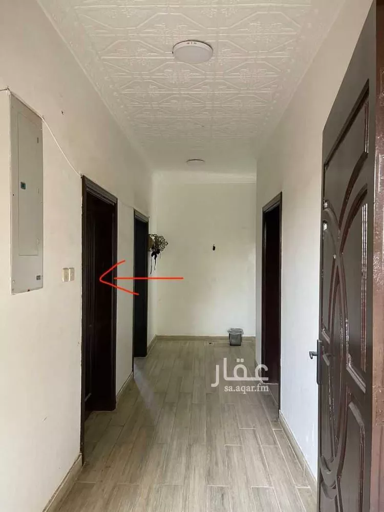عمارة للبيع في شارع العلاء ابن عمرو الانصاري ، حي العزيزية ، المدينة المنورة ، منطقة المدينة المنورة صورة 4
