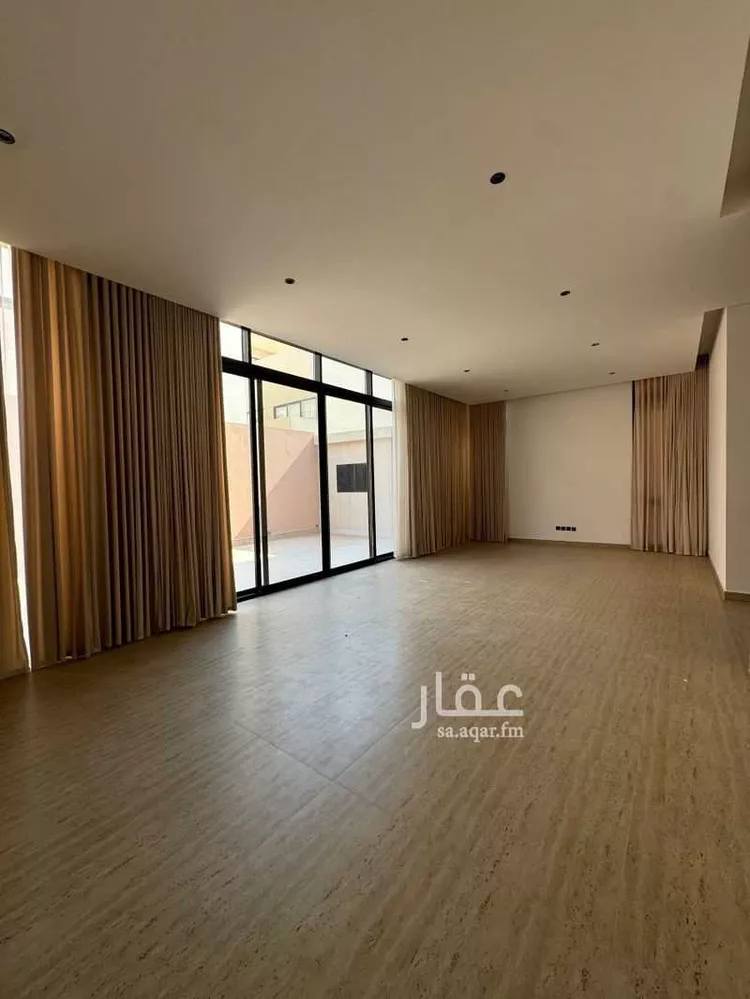 فيلا للإيجار في شارع ابن خالوية, حي الملقا, مدينة الرياض, منطقة الرياض صورة 5