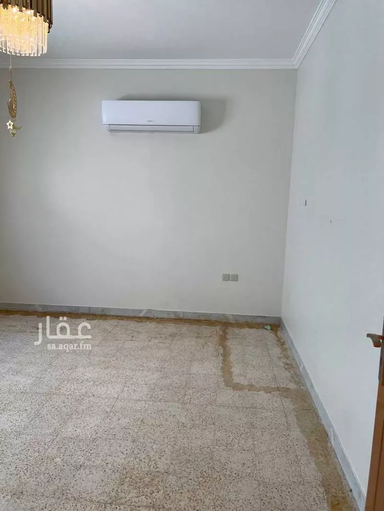 فيلا للإيجار في شارع عبدالرحمن بن نامي, حي المروج, مدينة الرياض, منطقة الرياض 25