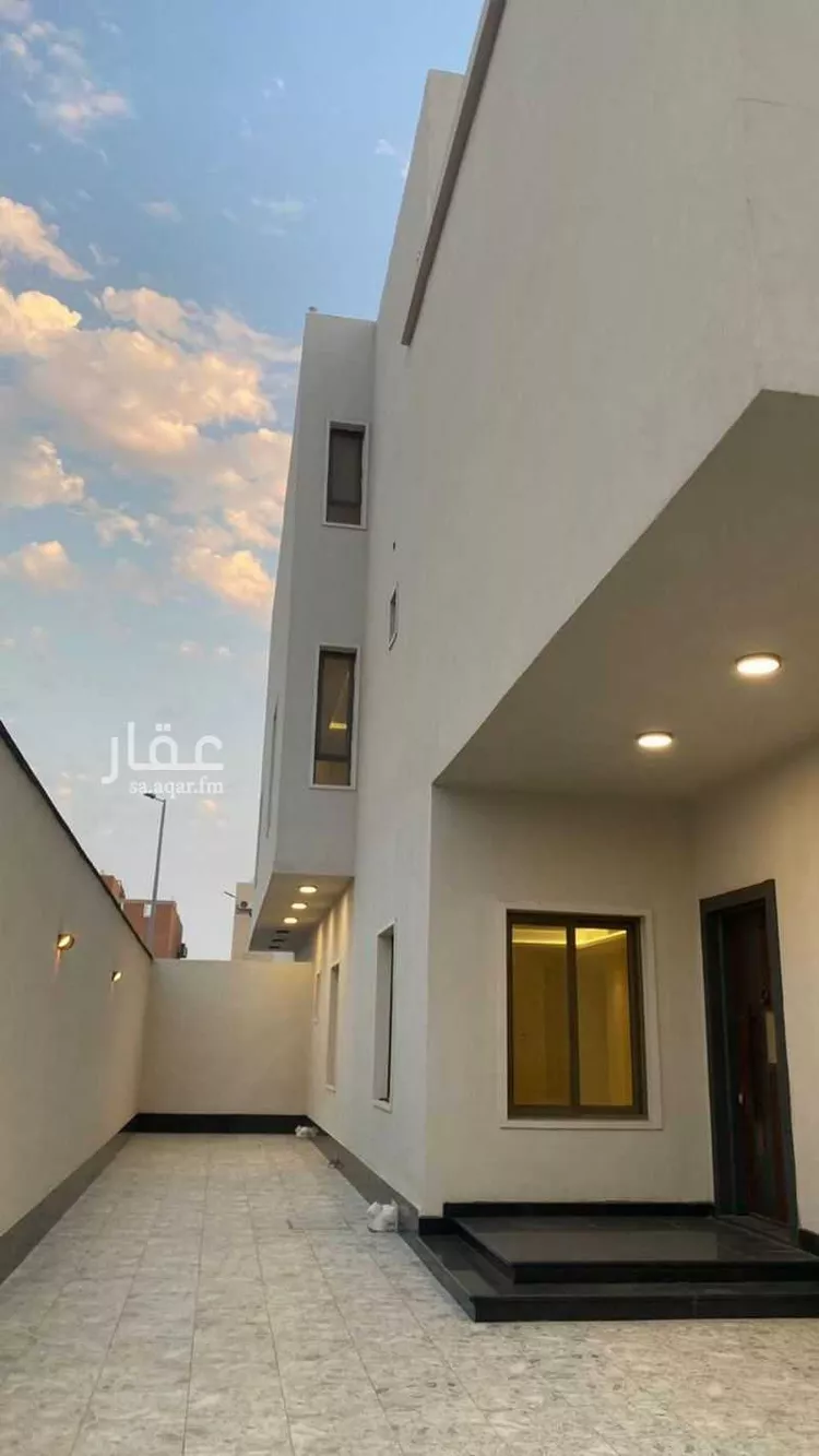 فيلا للبيع في شارع أبان بن الوليد, حي الياقوت, مدينة جدة, منطقة مكة المكرمة صورة 2